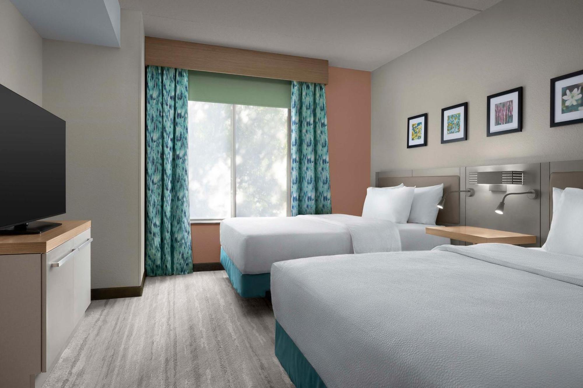 Hilton Garden Inn Raleigh Capital Blvd I-540 Экстерьер фото